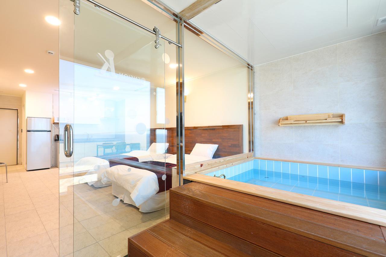 Pool Villa K Gangneung Dış mekan fotoğraf